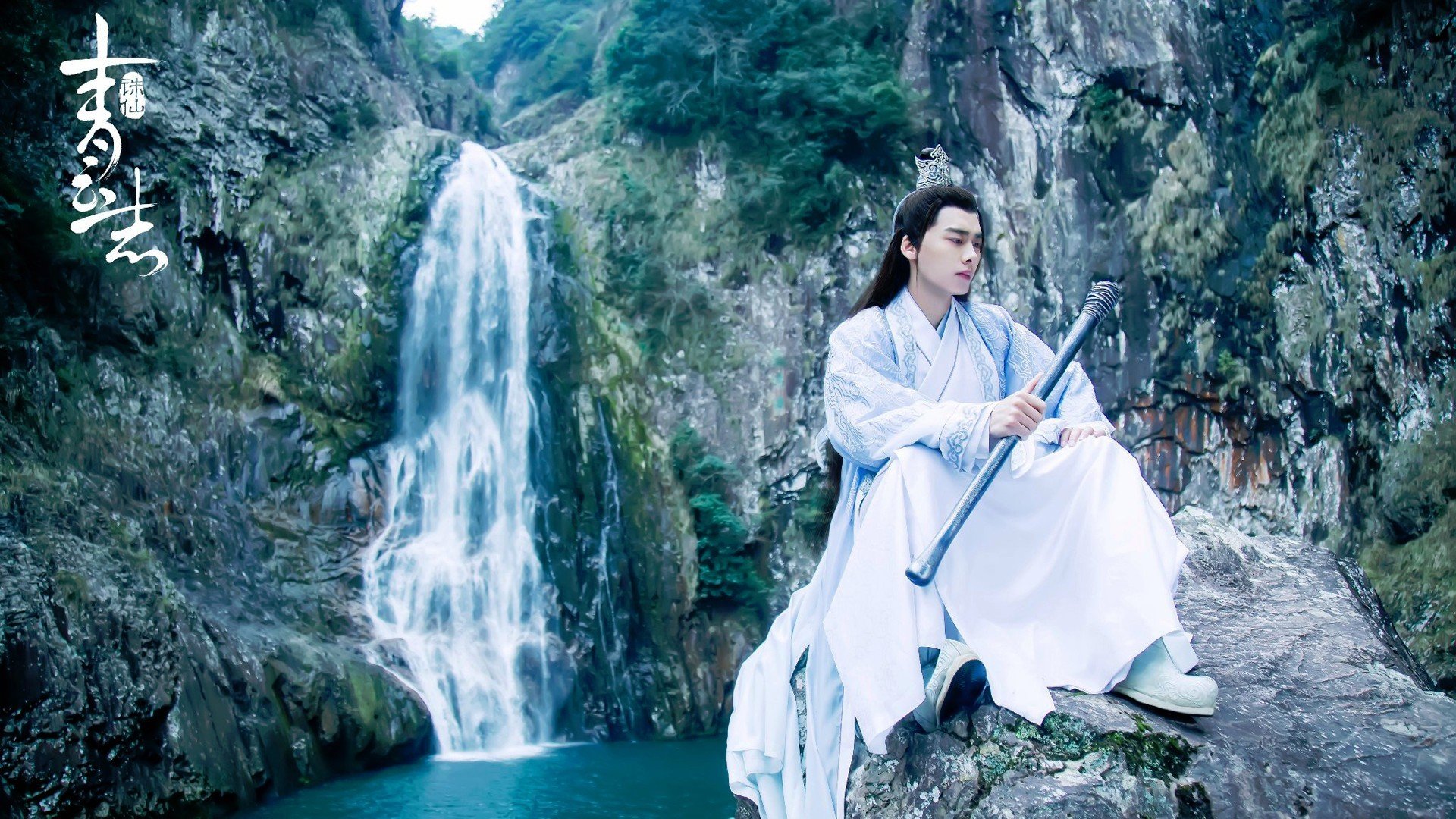 荷兰队在欧洲预赛中表现优异,晋级在望