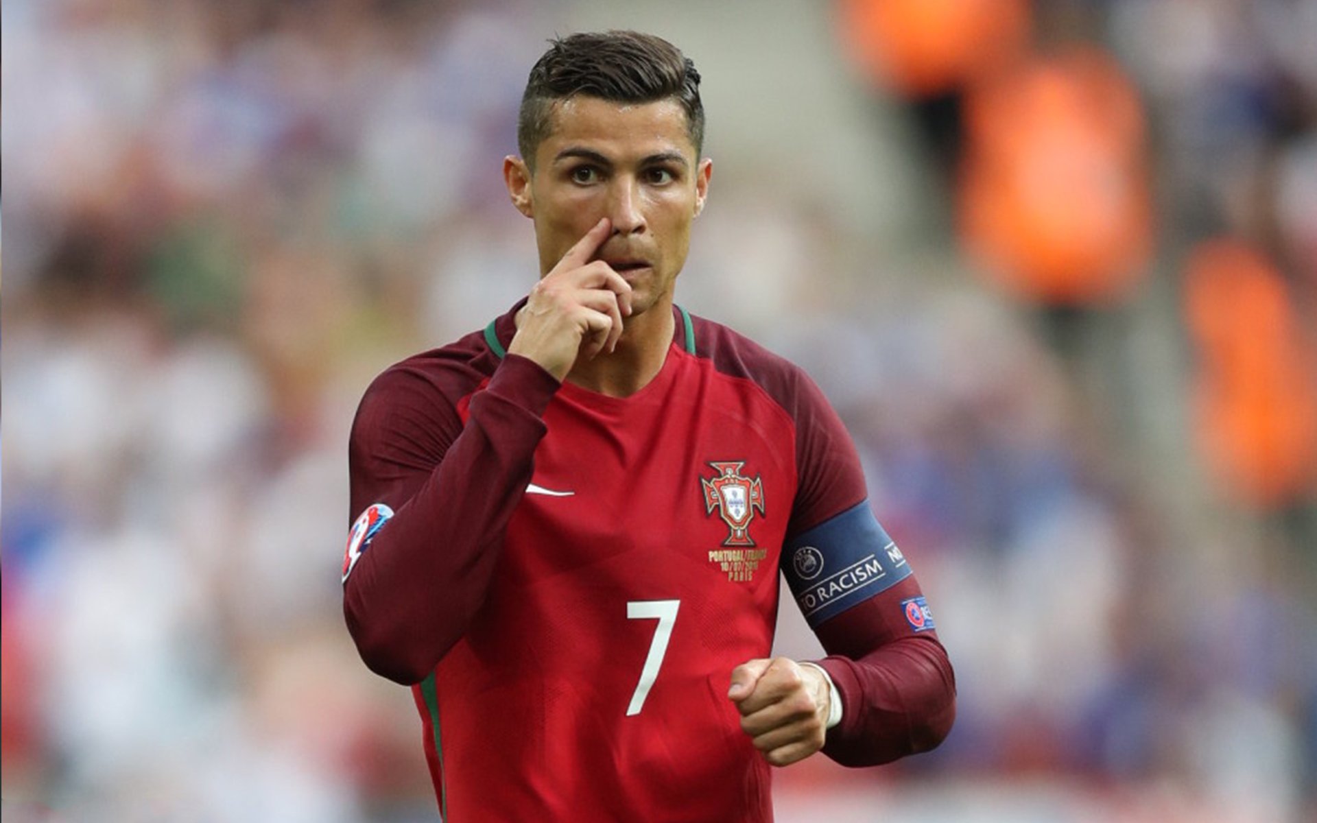 德甲：拜仁4-0大胜奥格斯堡，莱万完成帽子戏法，德甲拜仁vs奥格斯堡